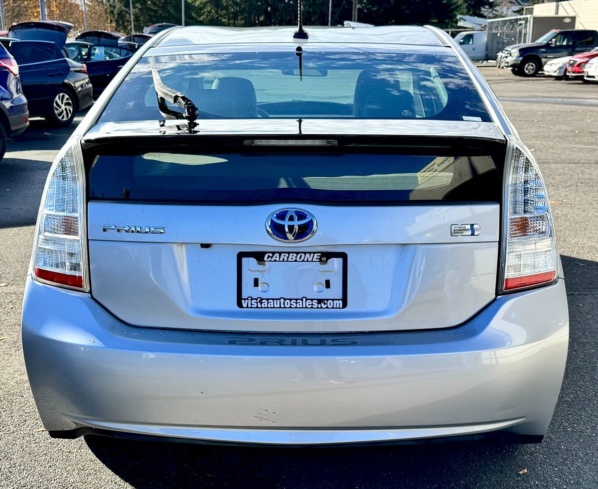 2010 Toyota Prius Two SE photo 3