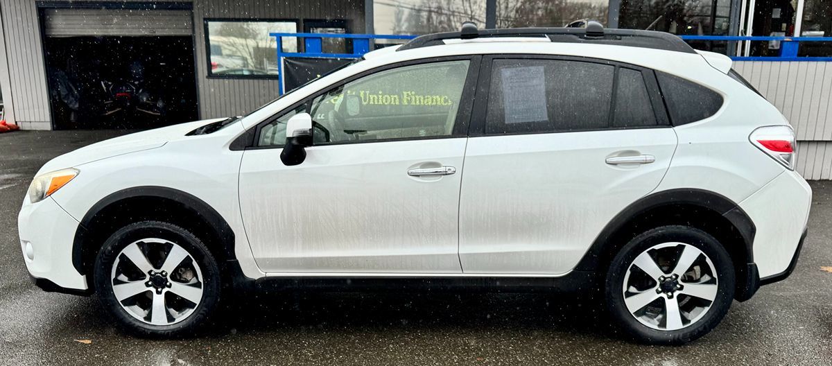 2014 Subaru Crosstrek Hybrid photo 2