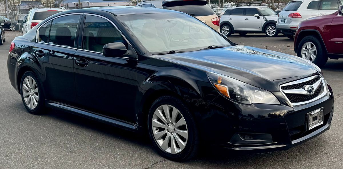 2011 Subaru Legacy 3.6R photo 4