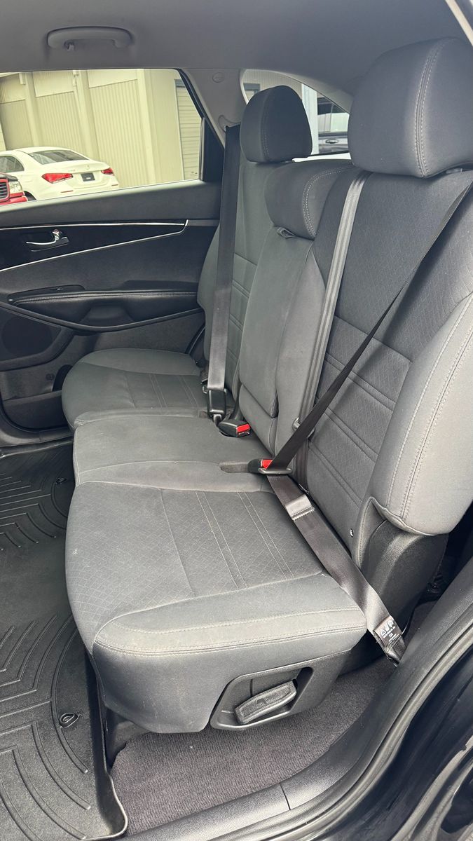 2016 Kia Sorento LX - Photo 17