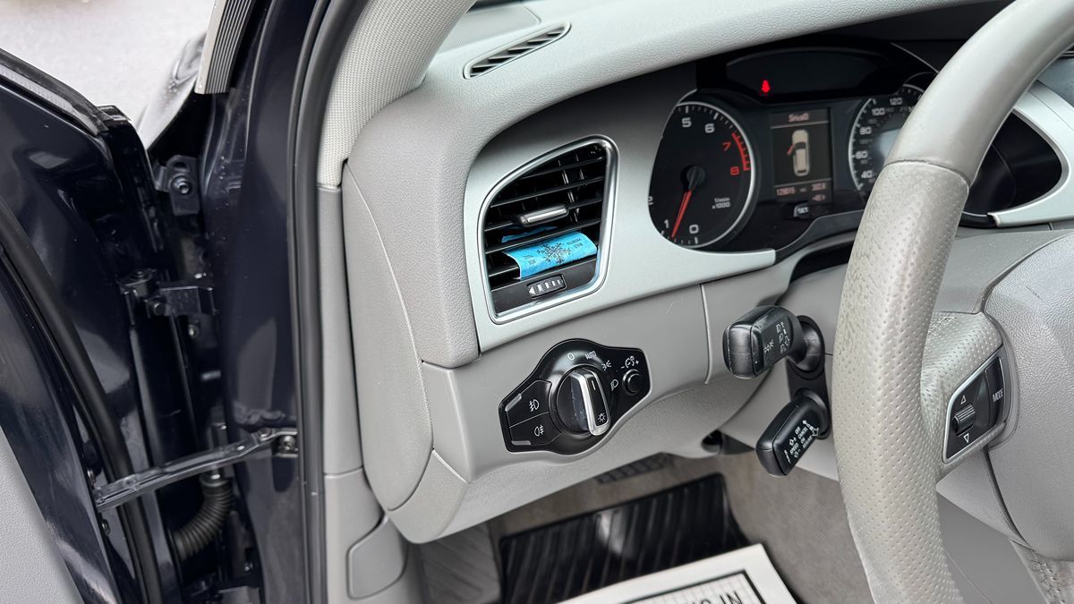 2012 Audi A4 Premium - Photo 15