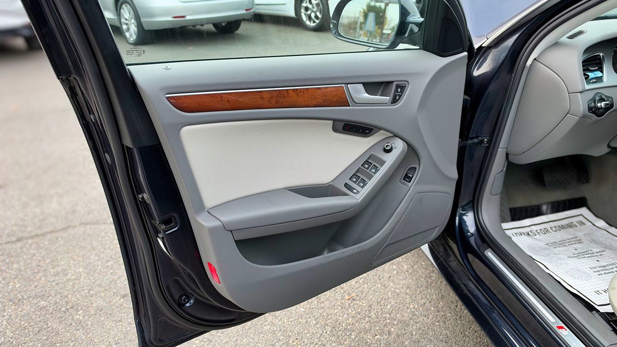 Audi A4 photo 10