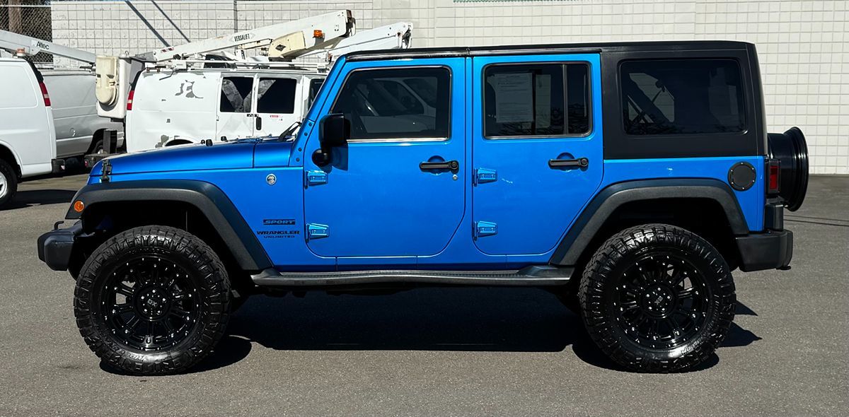 2016 Jeep Wrangler Unlimited Sport S - Photo 2