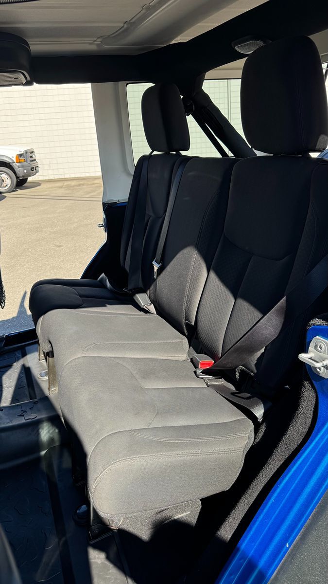 2016 Jeep Wrangler Unlimited Sport S - Photo 15