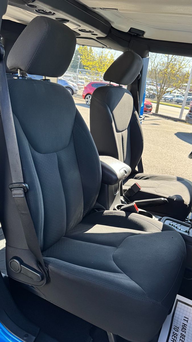 2016 Jeep Wrangler Unlimited Sport S - Photo 18