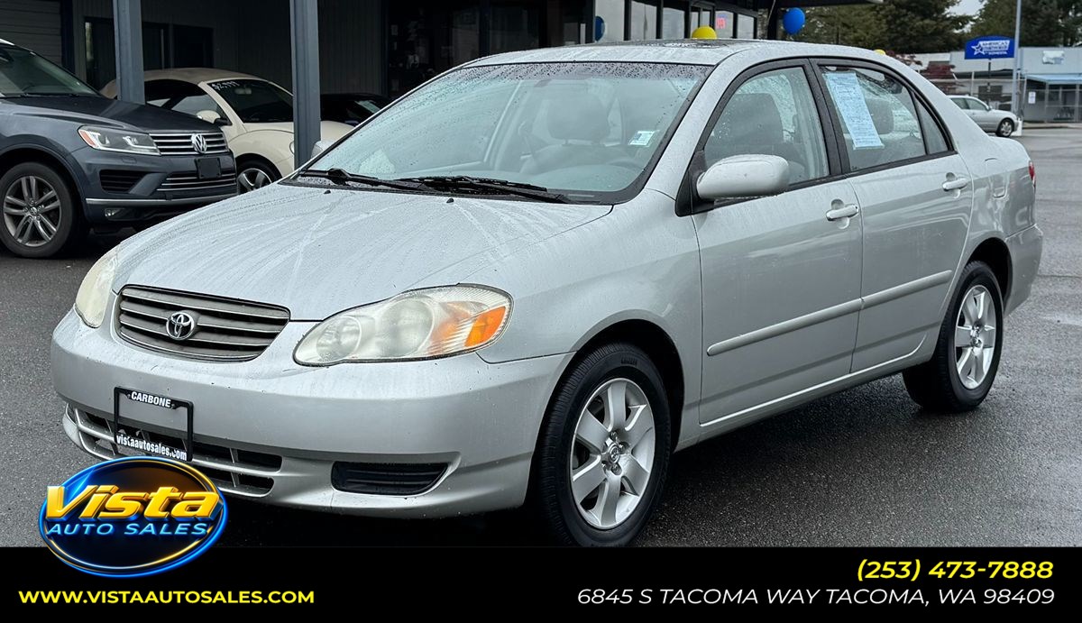 2004 Toyota Corolla CE's photo