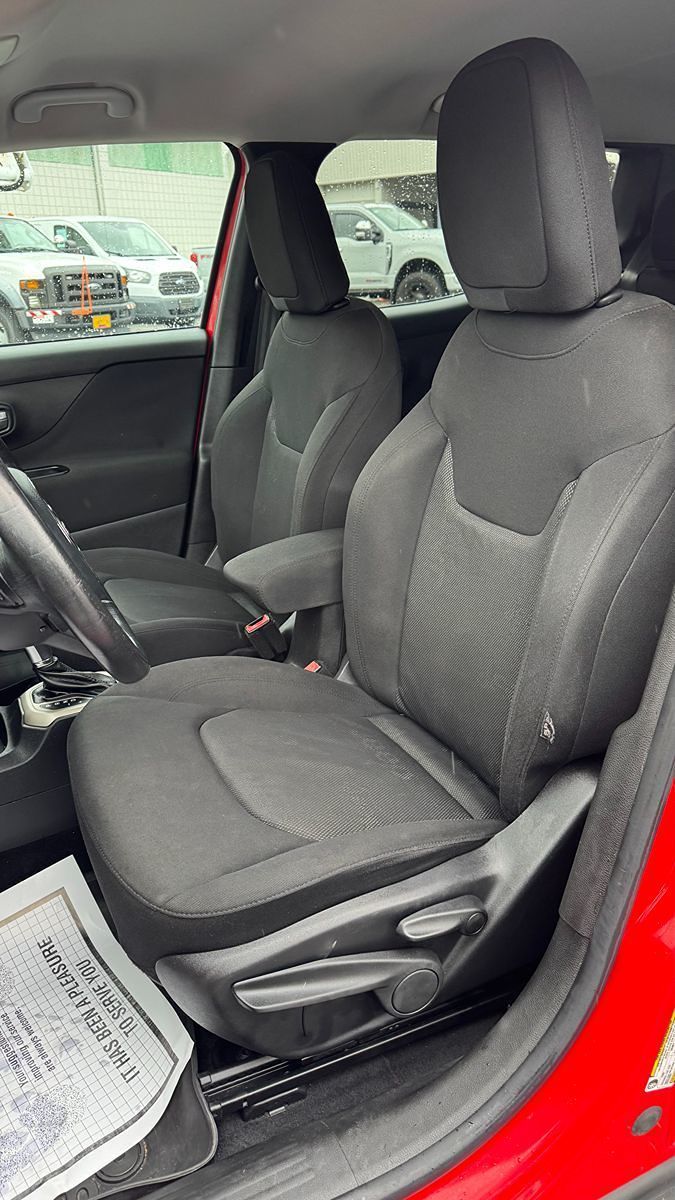 2015 Jeep Renegade Latitude - Photo 14