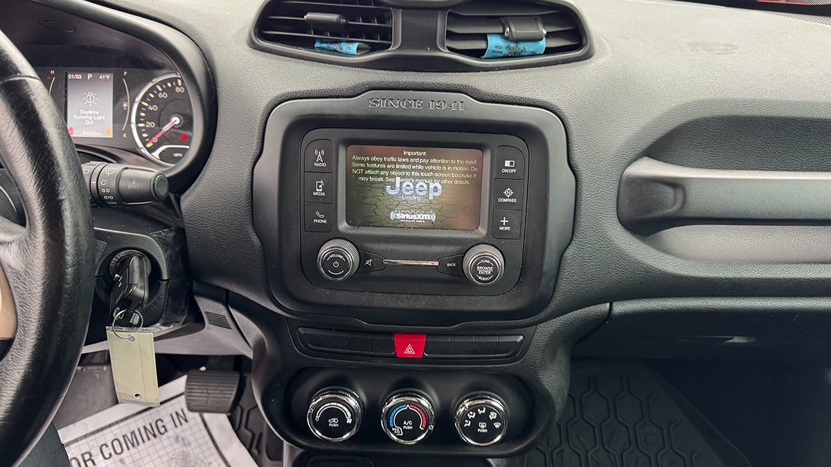 2015 Jeep Renegade Latitude - Photo 20