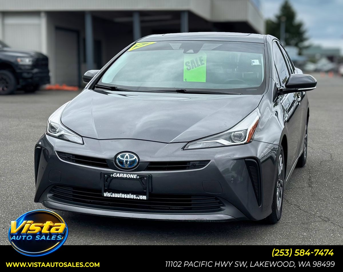 2019 Toyota Prius Limited FWD's photo