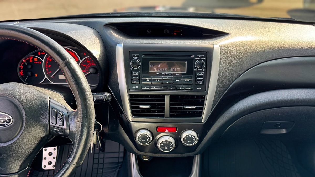 Subaru Impreza photo 22