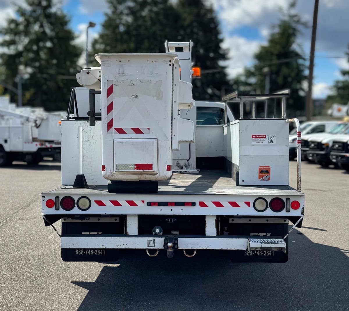 Ford F-450 photo 3