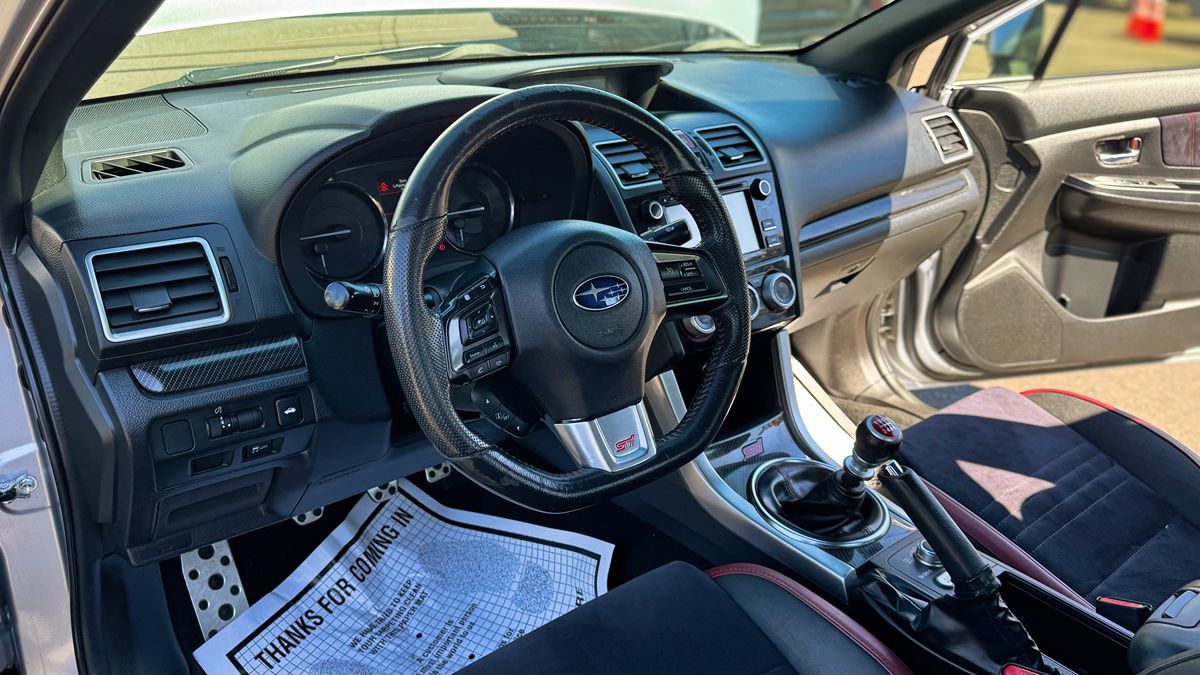 Subaru WRX photo 12