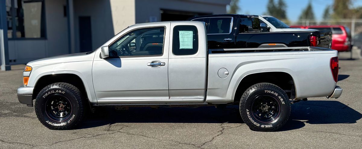 Chevrolet Colorado photo 2