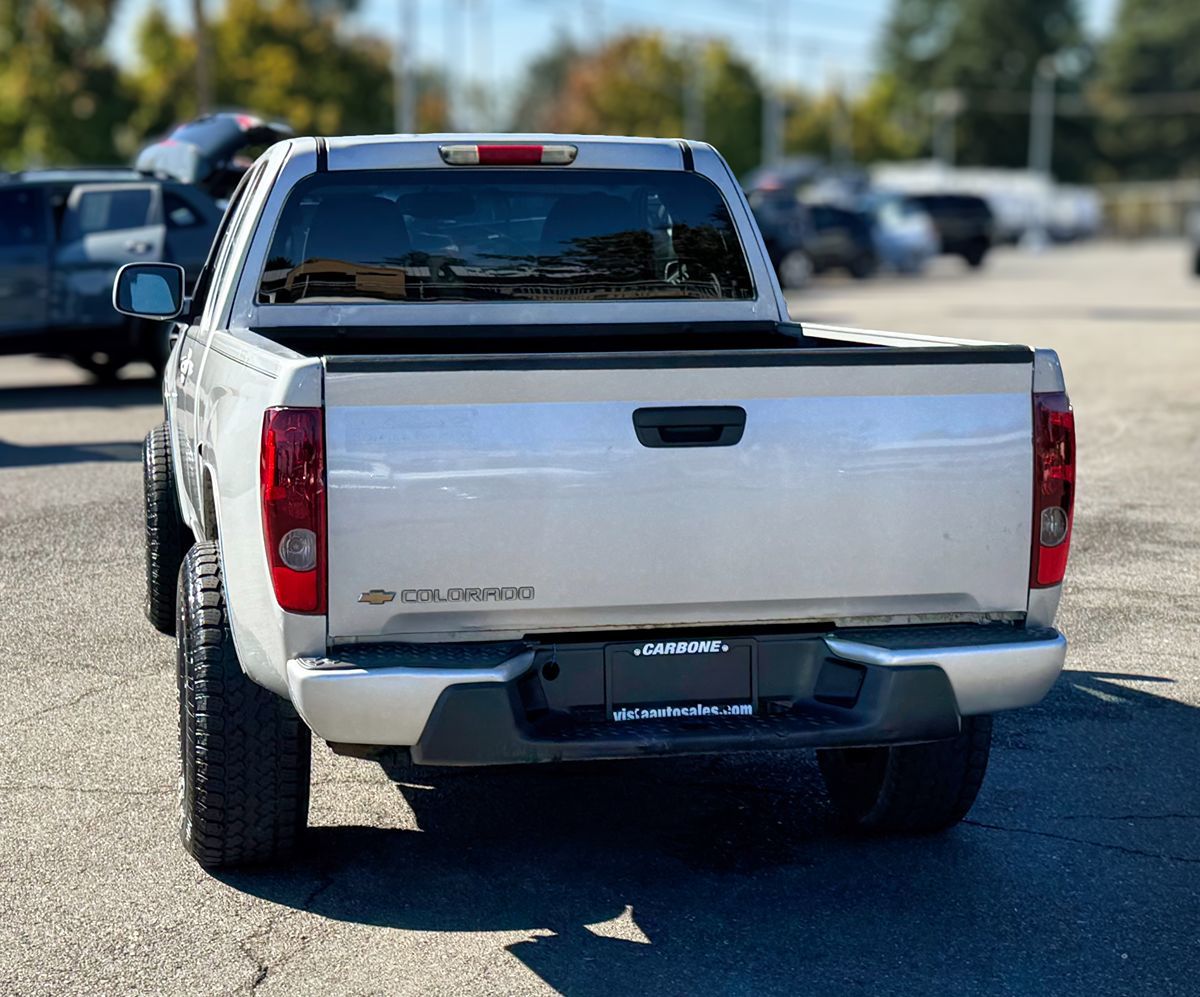Chevrolet Colorado photo 3