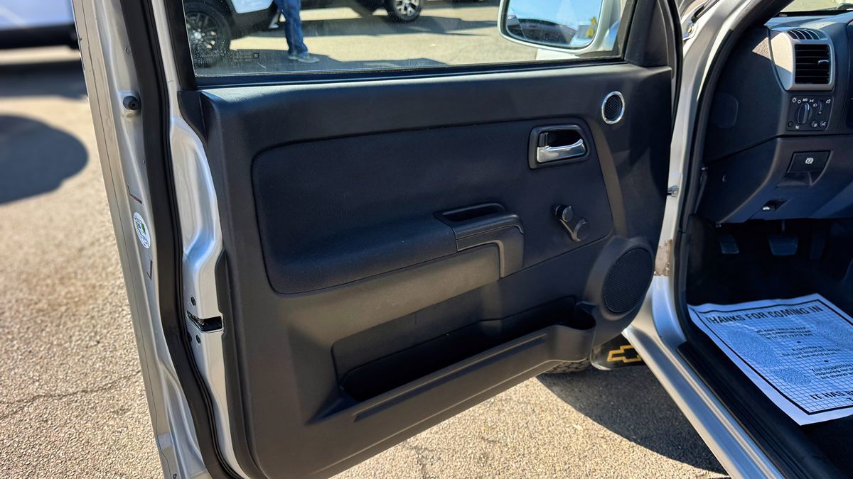 Chevrolet Colorado photo 10