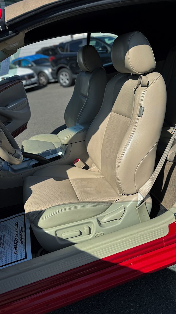 Toyota Camry Solara photo 12