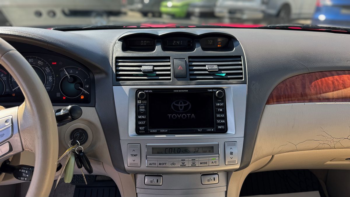 Toyota Camry Solara photo 18