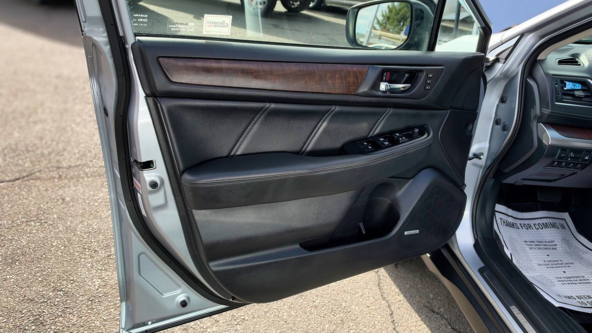 Subaru Outback photo 10