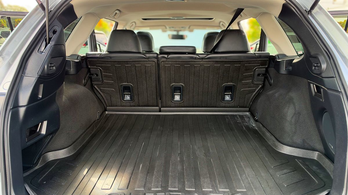 Subaru Outback photo 14