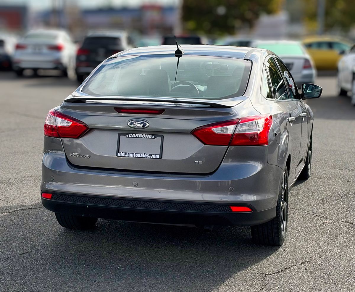 Ford Focus photo 5