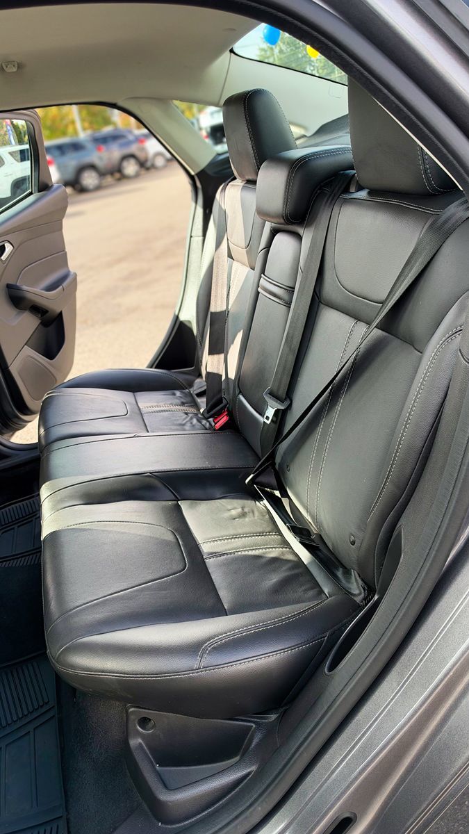 Ford Focus photo 12