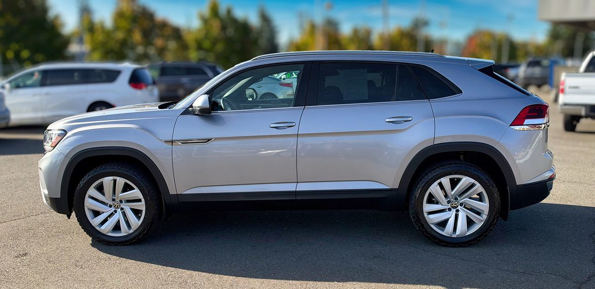 Volkswagen Atlas Cross Sport photo 2