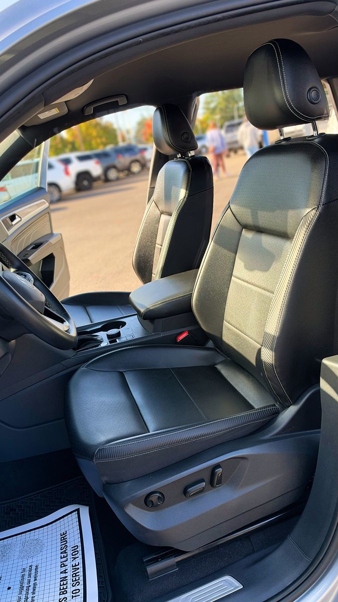 Volkswagen Atlas Cross Sport photo 12