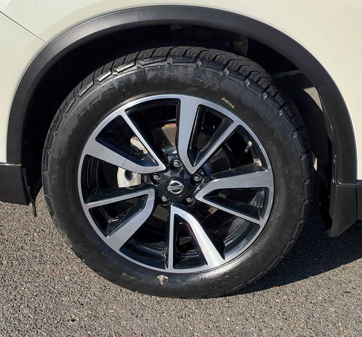 Nissan Rogue photo 9