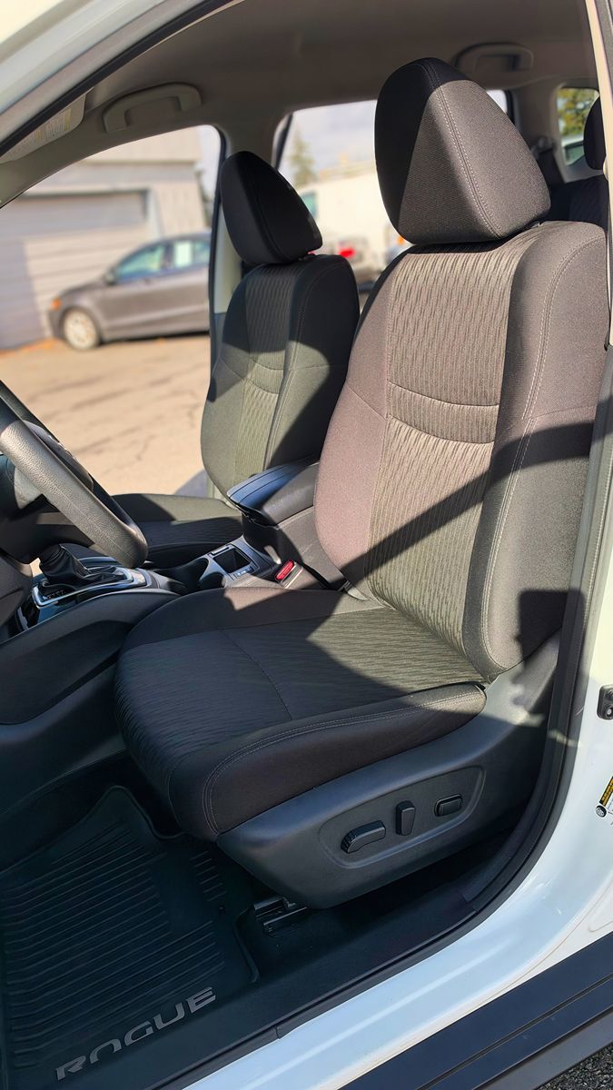 Nissan Rogue photo 12