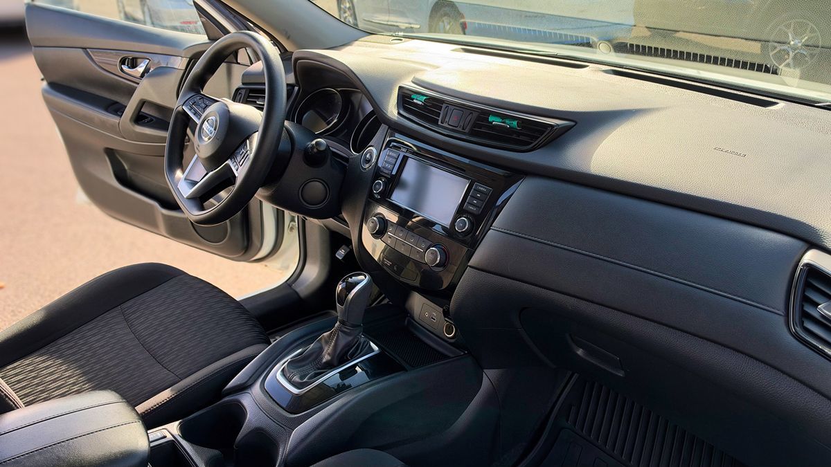 Nissan Rogue photo 17