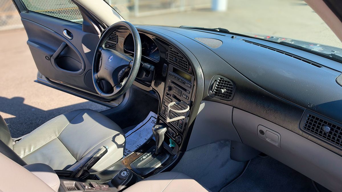 Saab 9-5 photo 17