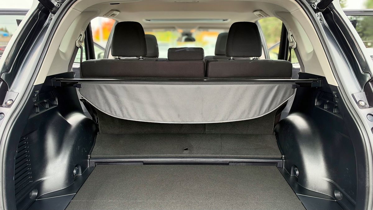 Photo 16 of this Toyota RAV4