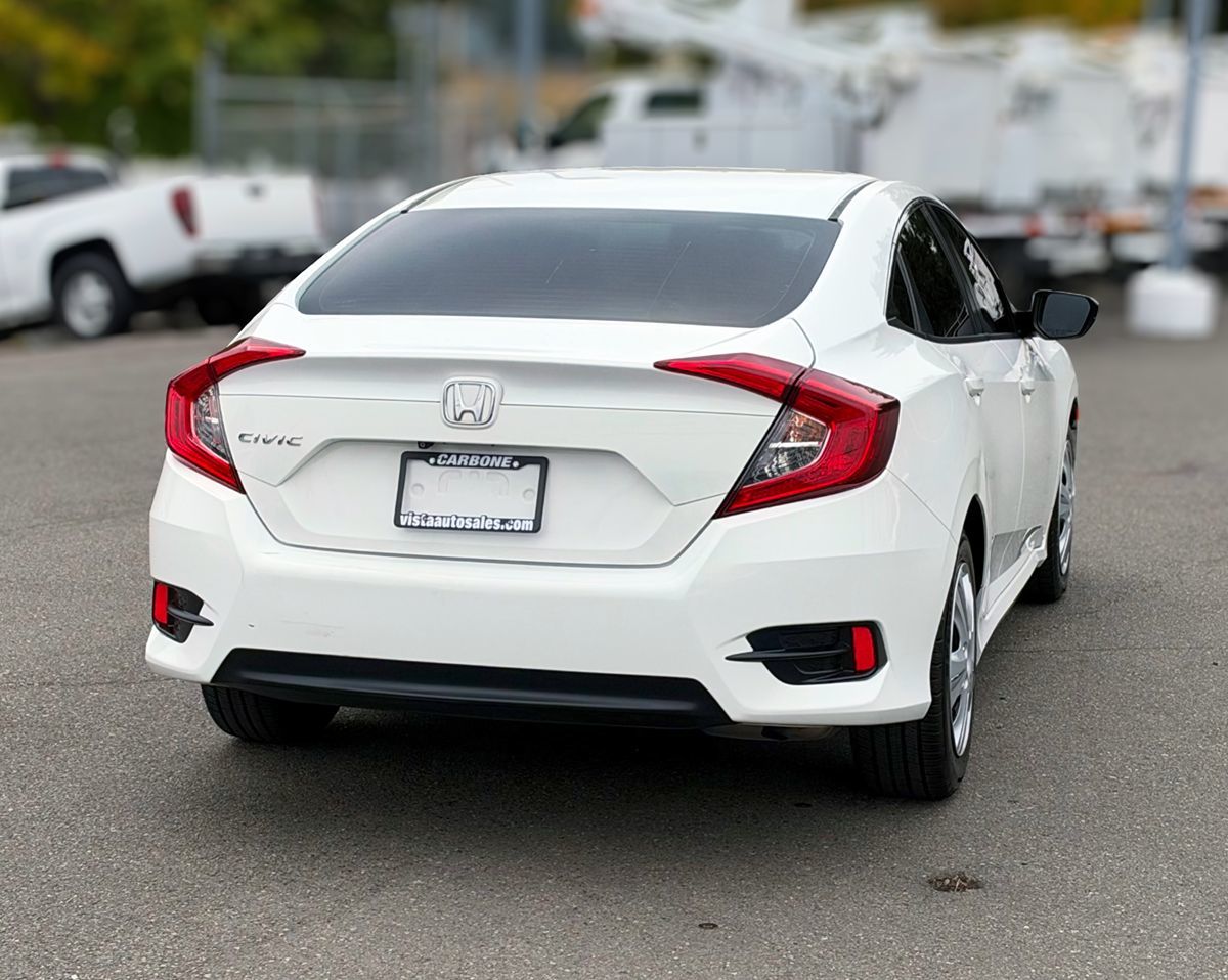 Honda Civic photo 5