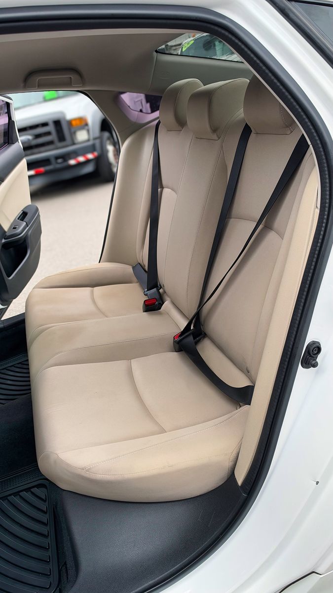 Honda Civic photo 15