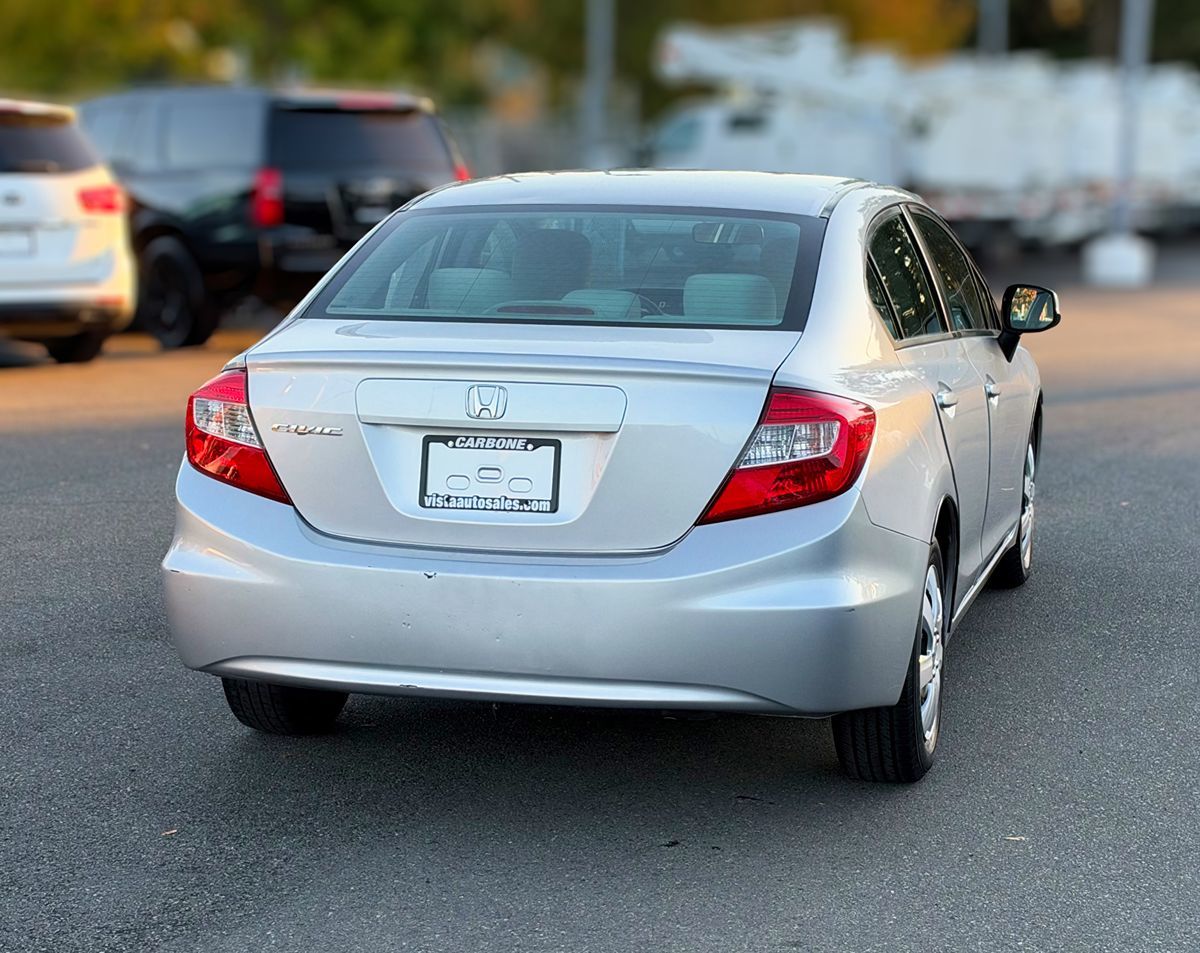 Photo 5 of this Honda Civic Sedan