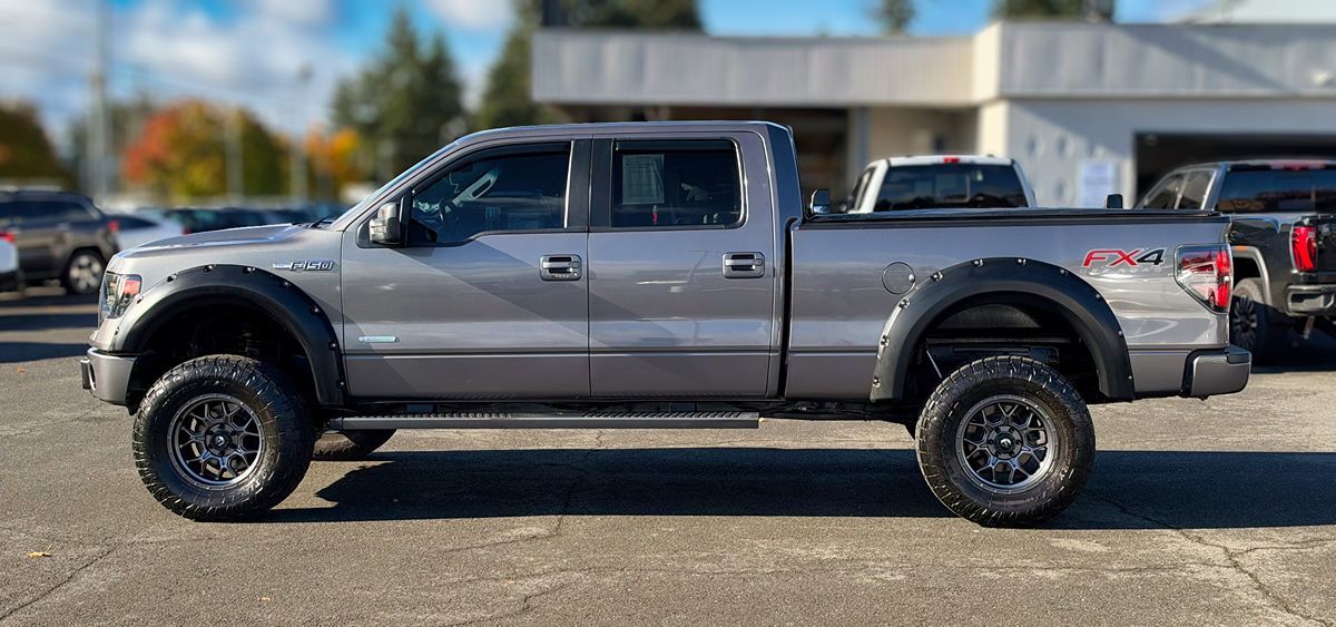Photo 2 of this Ford F-150