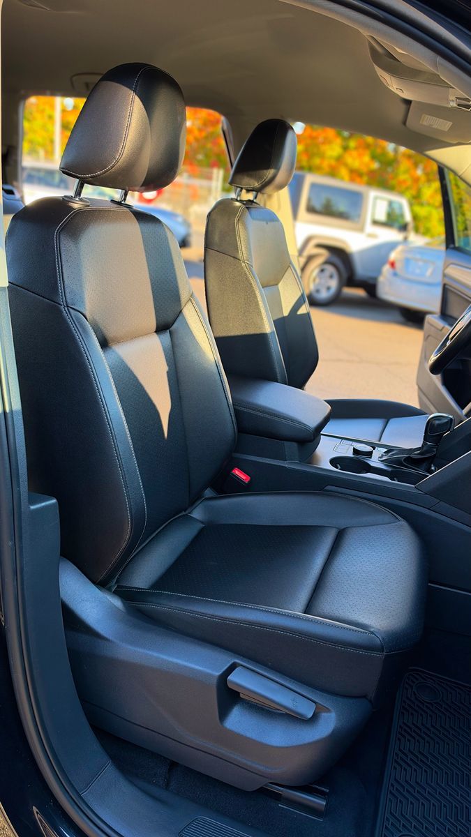 Photo 18 of this Volkswagen Atlas