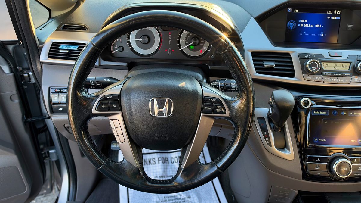Photo 24 of this Honda Odyssey