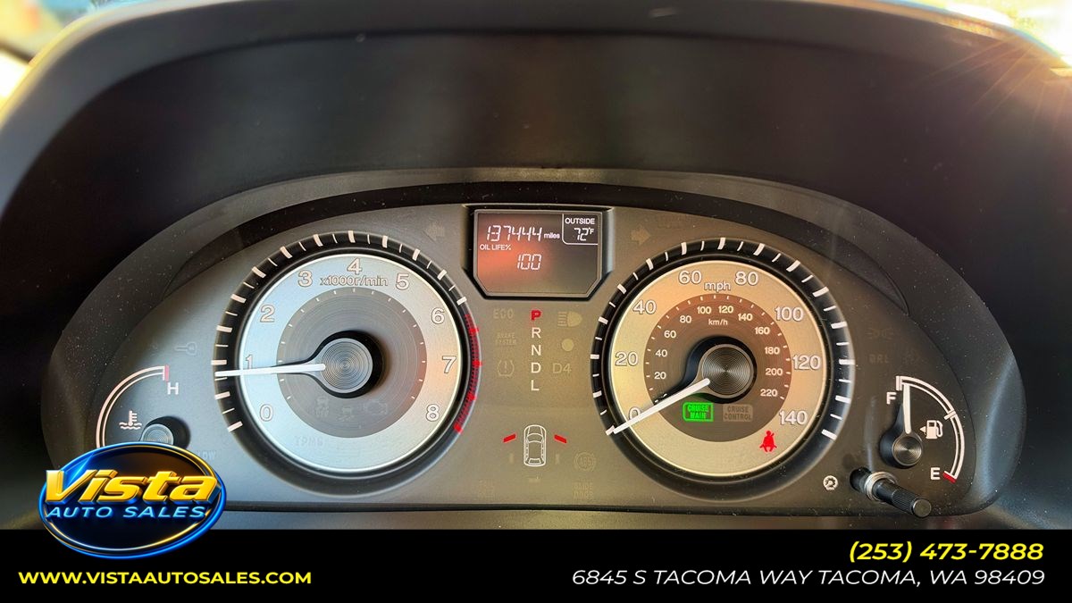 Photo 25 of this Honda Odyssey