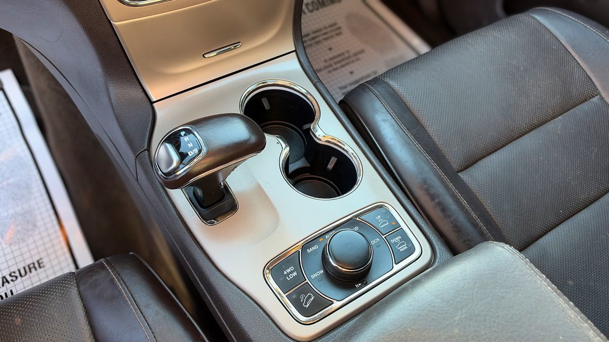 Photo 20 of this Jeep Grand Cherokee