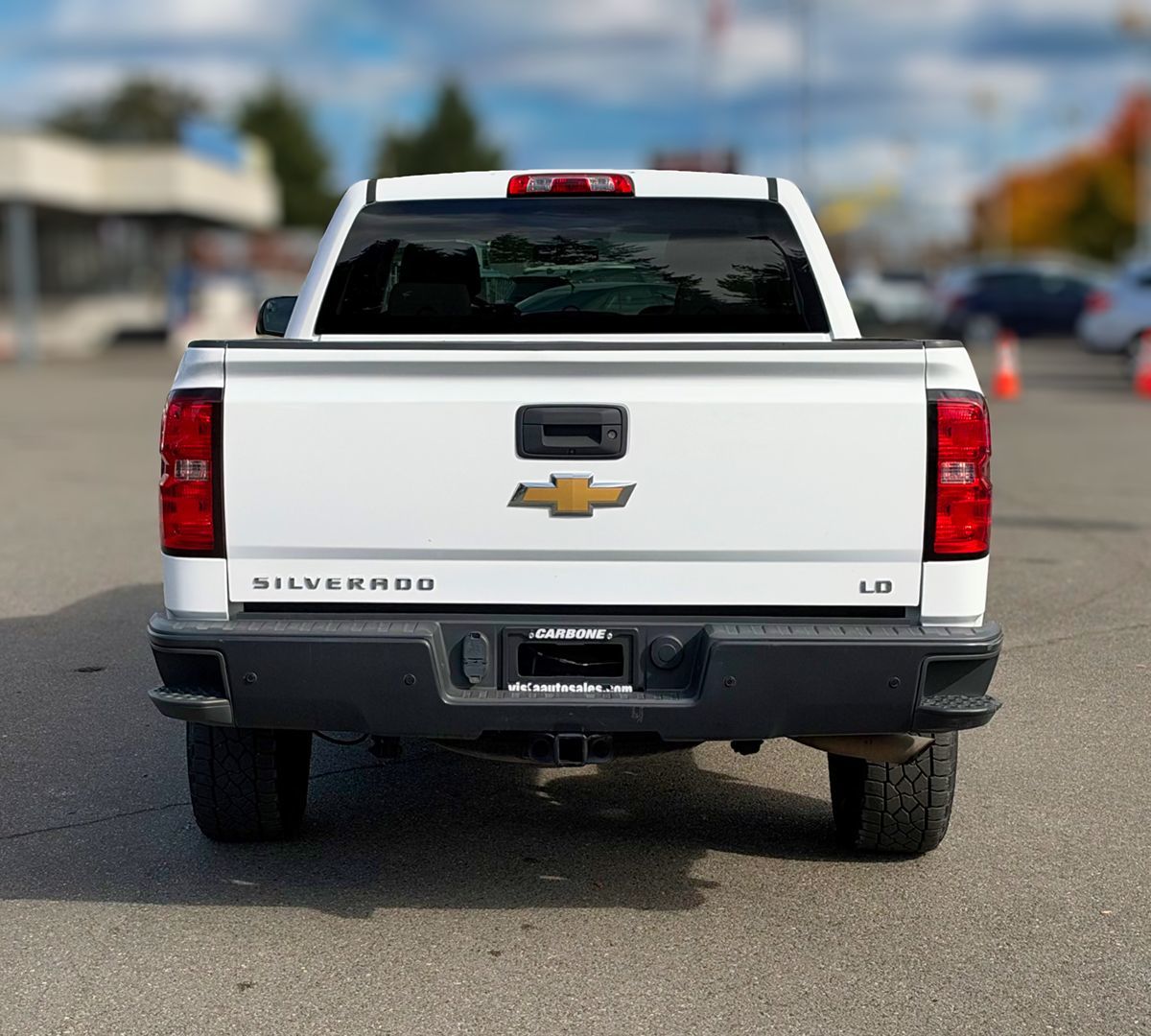 Photo 4 of this Chevrolet Silverado 1500 LD