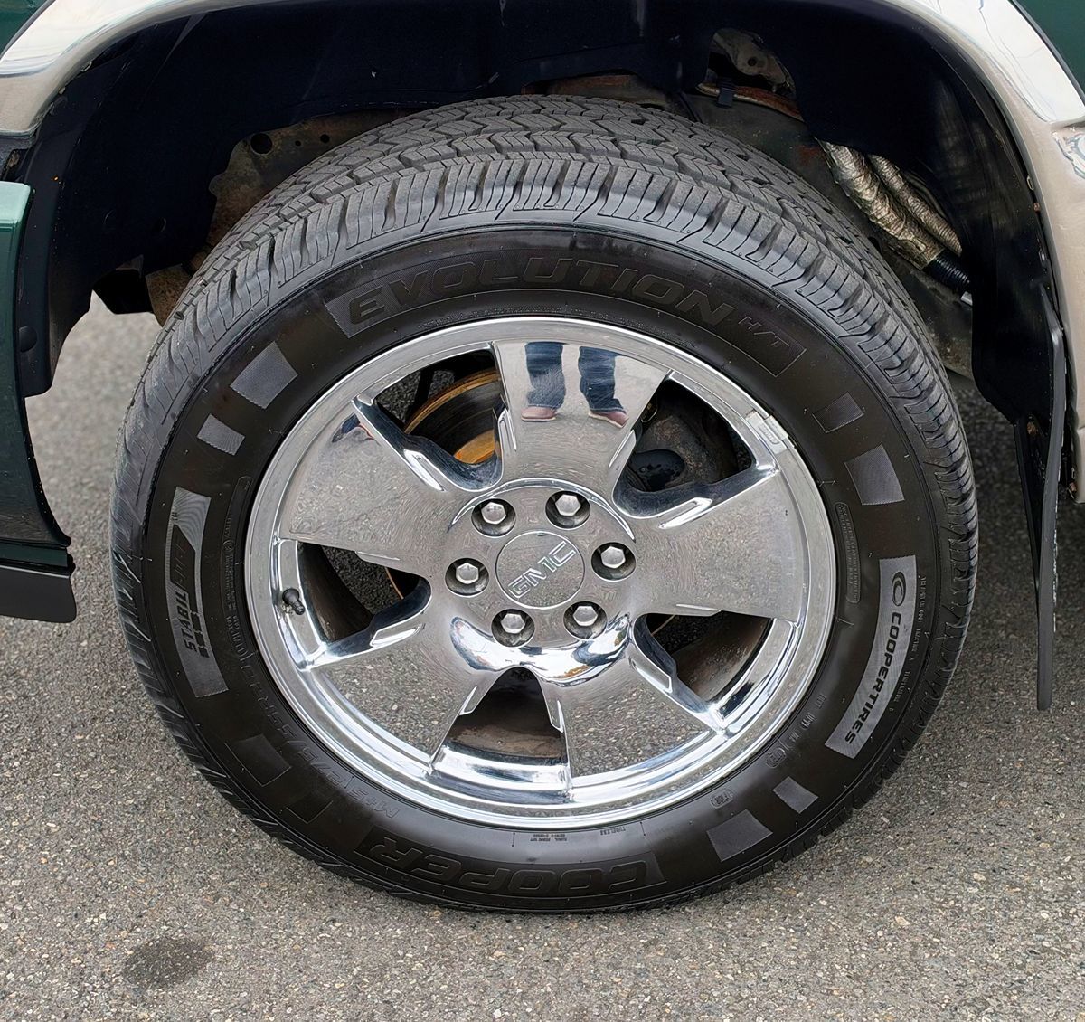 Photo 9 of this GMC Sierra 1500