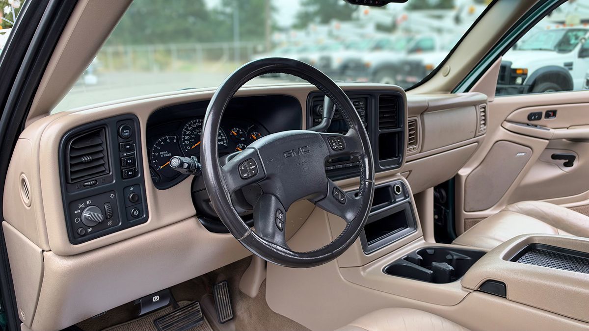 Photo 12 of this GMC Sierra 1500