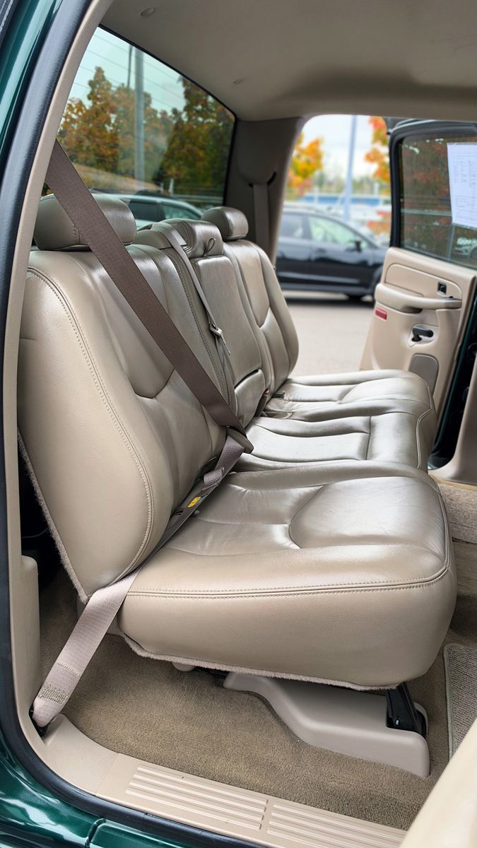 Photo 15 of this GMC Sierra 1500