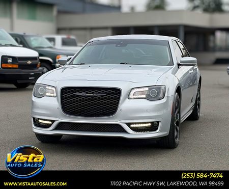 2022 Chrysler 300 300 Touring L