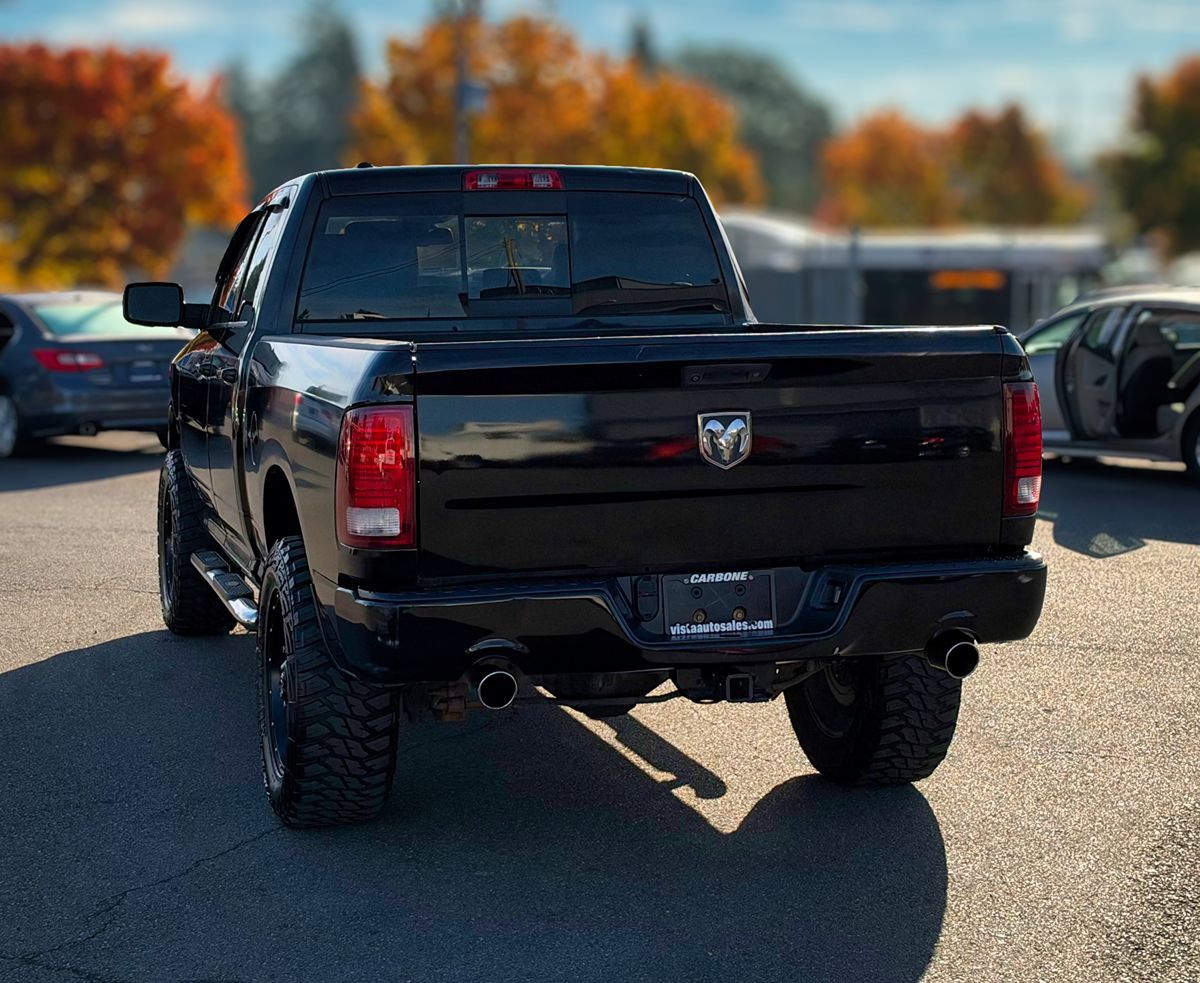 Photo 3 of this Ram 1500