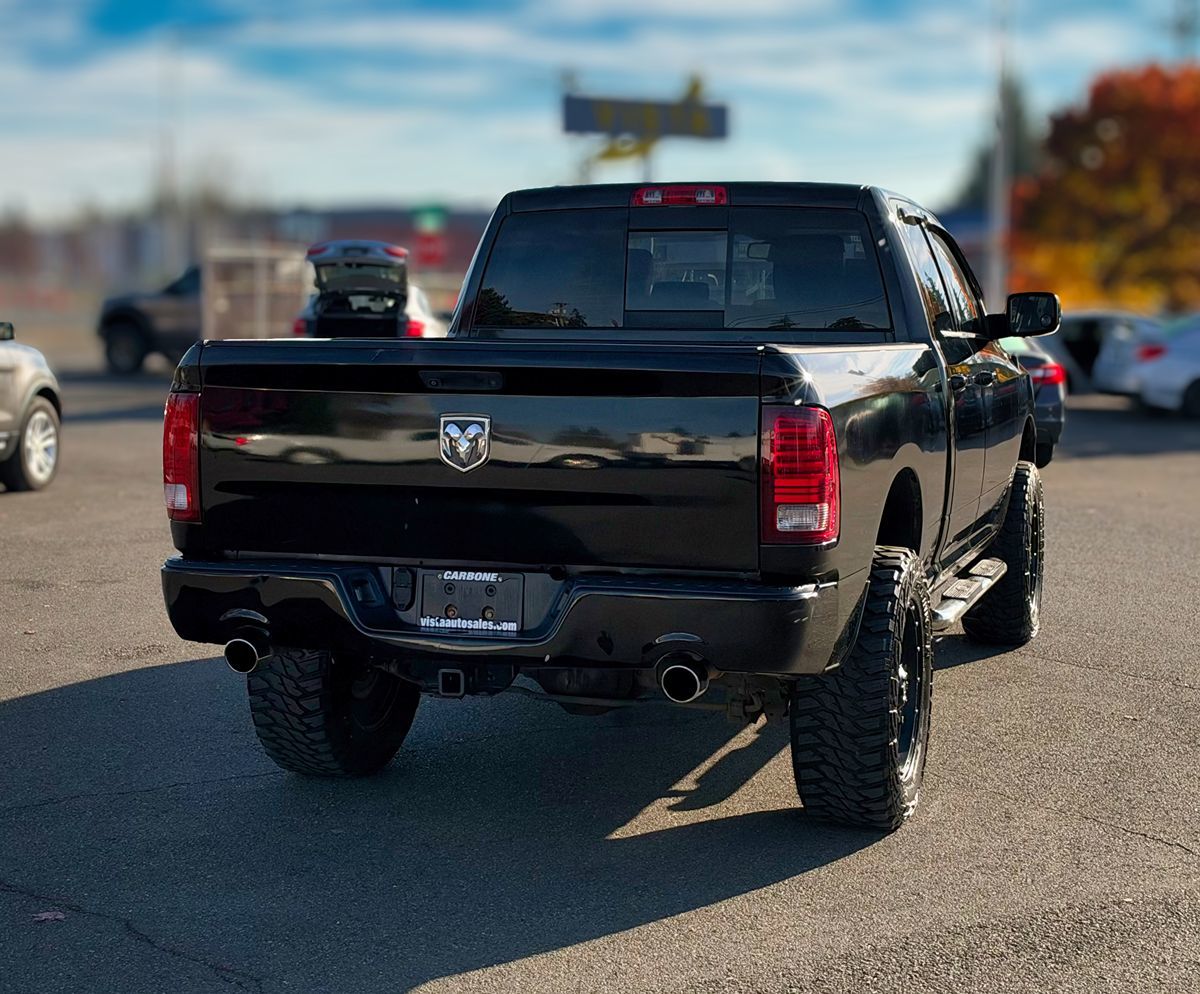 Photo 5 of this Ram 1500