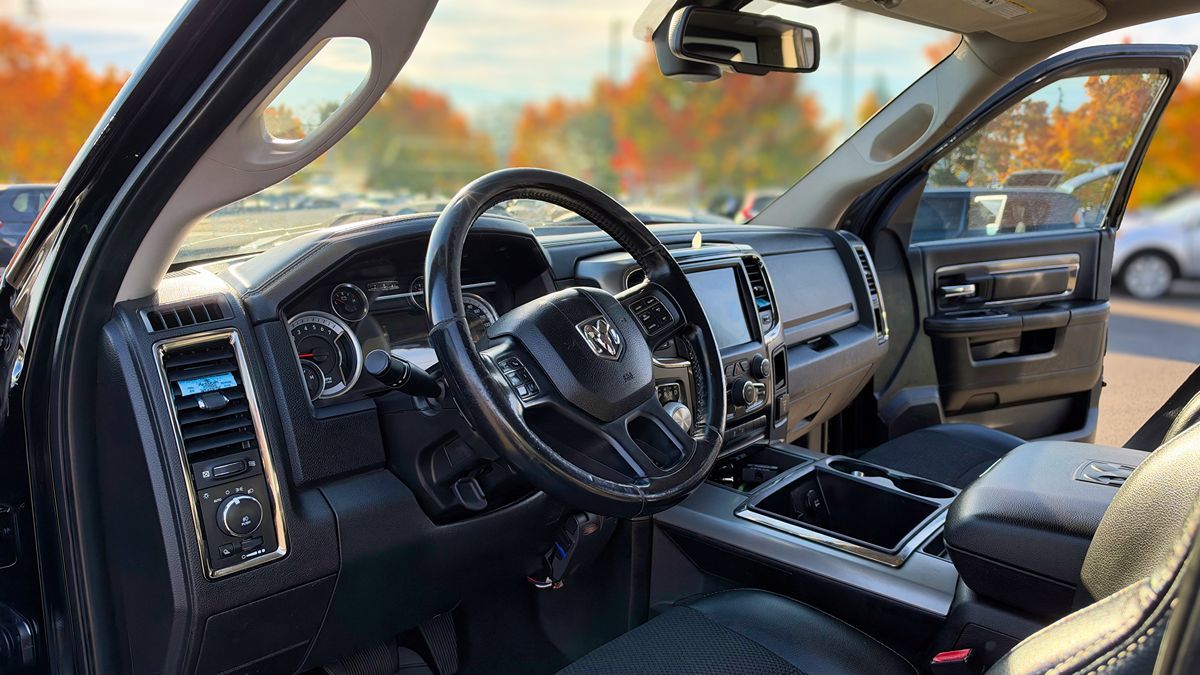 Photo 13 of this Ram 1500
