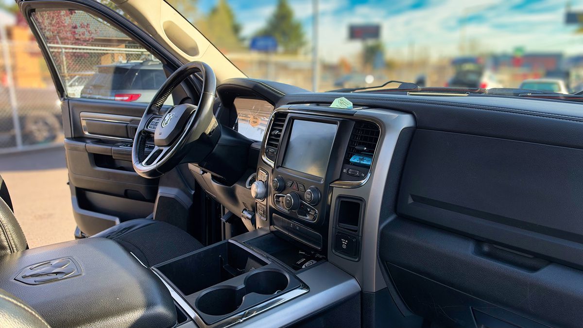 Photo 18 of this Ram 1500