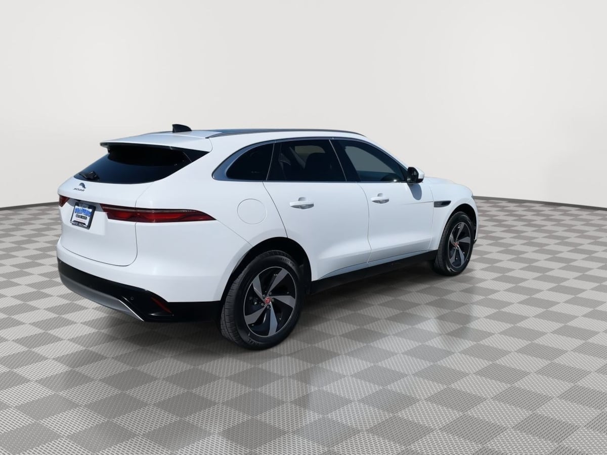 2022 Jaguar F-PACE P250 S photo 9